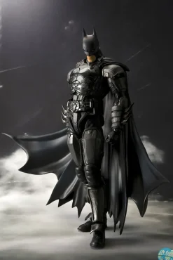 DC Comics - Batman Actionfigur - S.H.Figuarts / INJUSTICE Ver.: Bandai