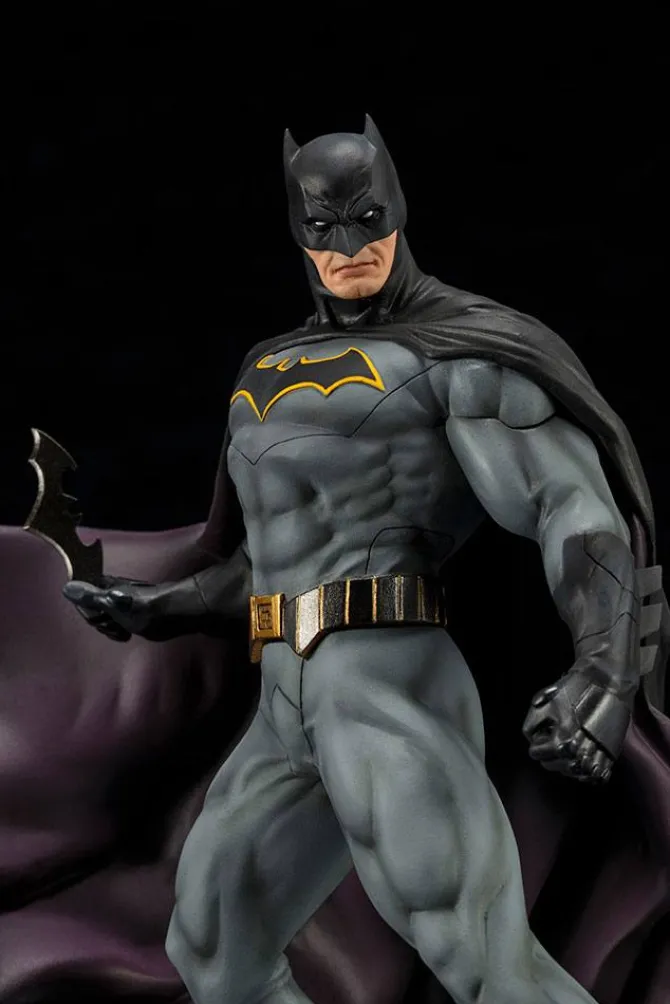 DC Comics - Batman (Rebirth) Statue / ARTFX+: Kotobukiya