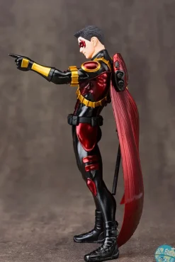 DC Comics ARTFX+ Statue 1/10 Red Robin (The New 52) 18 cm