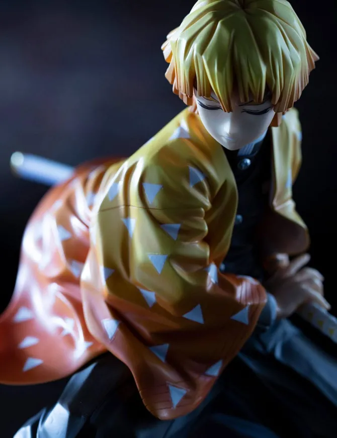 Demon Slayer Kimetsu no Yaiba - Zenitsu Agatsuma Statue / ARTFXJ: Kotobukiya