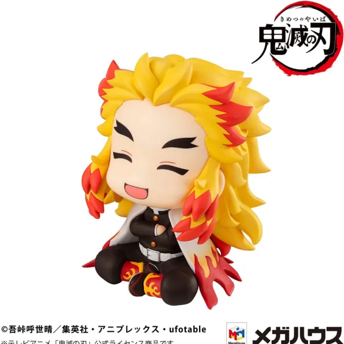 Demon Slayer Kimetsu no Yaiba - Rengoku Kyojuro Statue / Look Up (with gift): MegaHouse