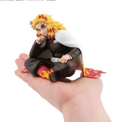 Demon Slayer Kimetsu no Yaiba - Rengoku Kyojuro Statue / Palm Size - G.E.M Series: MegaHouse