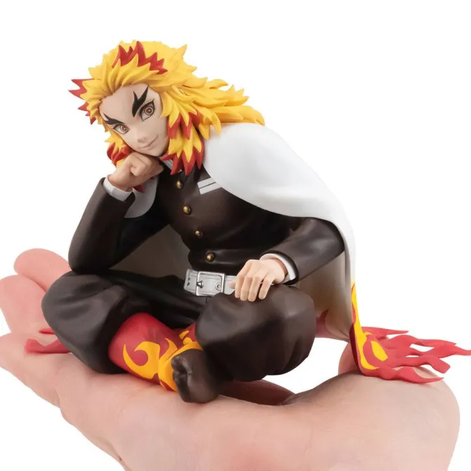 Demon Slayer Kimetsu no Yaiba - Rengoku Kyojuro Statue / Palm Size Deluxe - G.E.M Series: MegaHouse