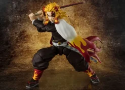 Demon Slayer: Kimetsu no Yaiba - Kyojuro Rengoku Actionfigur / S.H.Figuarts: Tamashii Nations