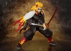 Demon Slayer: Kimetsu no Yaiba - Kyojuro Rengoku Actionfigur / S.H.Figuarts: Tamashii Nations