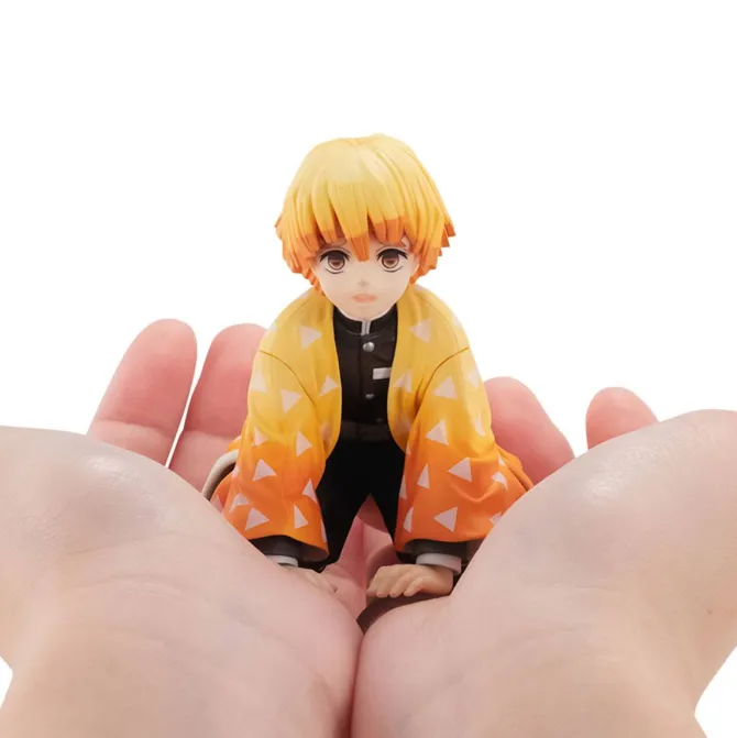 Demon Slayer Kimetsu no Yaiba - Zenitsu Statue / G.E.M Series - Palm Size Edition Deluxe: MegaHouse