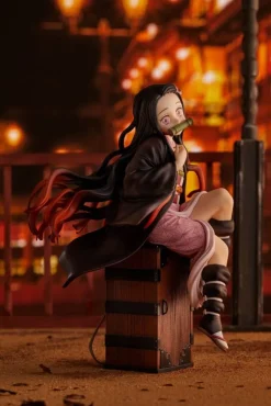 Demon Slayer Kimetsu no Yaiba - Nezuko Kamado Statue: Aniplex