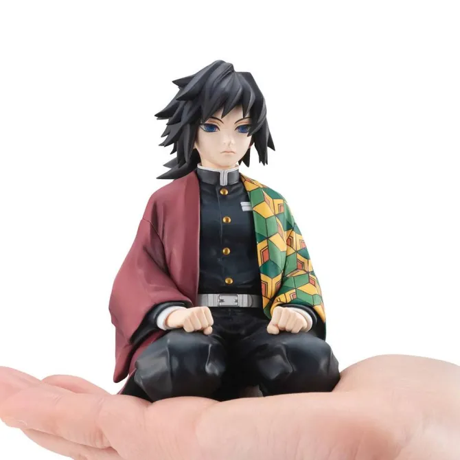 Demon Slayer Kimetsu no Yaiba - Giyu Statue / G.E.M Series - Palm Size Deluxe: MegaHouse