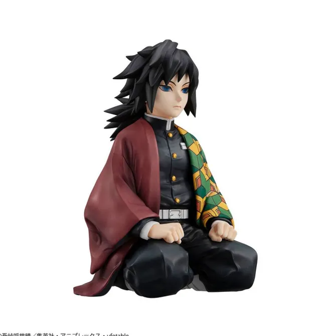Demon Slayer Kimetsu no Yaiba - Giyu Statue / G.E.M Series - Palm Size Deluxe: MegaHouse
