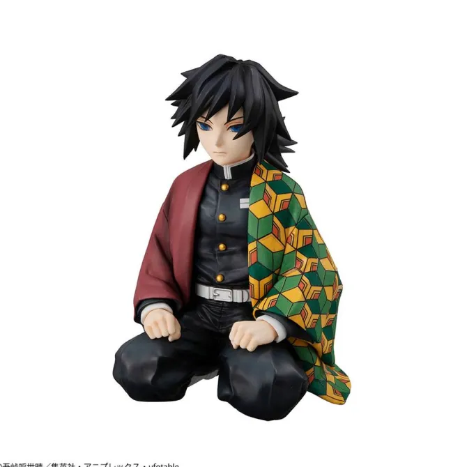 Demon Slayer Kimetsu no Yaiba - Giyu Statue / G.E.M Series - Palm Size Deluxe: MegaHouse
