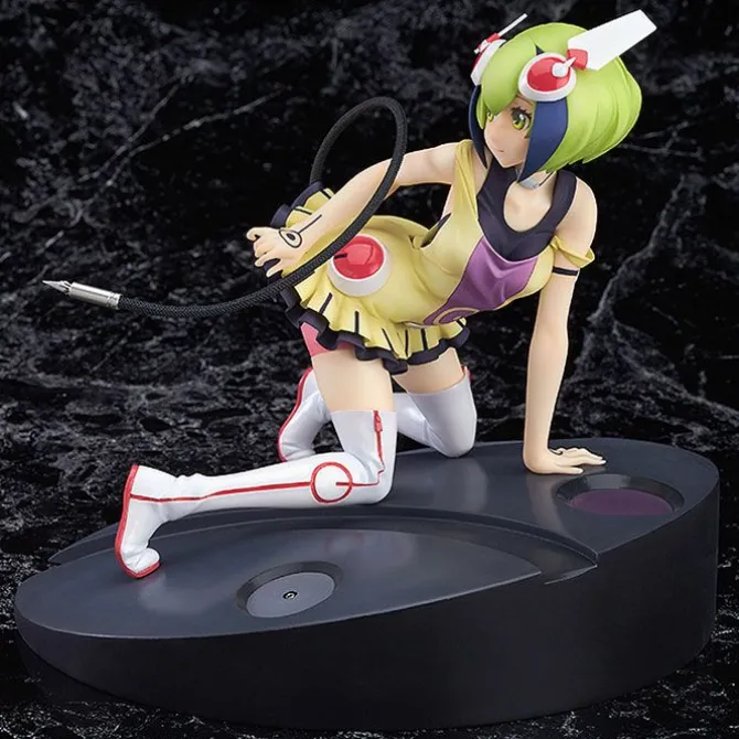 Dimension W - Mira Yurizaki Statue: Good Smile Company