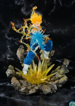Dragonball Z - SSJ Vegeto Statue - FiguartsZERO / Tamashii Web Exclusive: Bandai