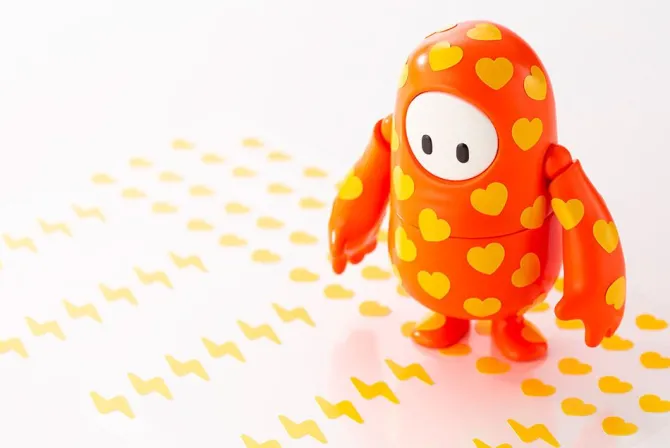 Fall Guys: Ultimate Knockout - Orangeade Actionfigur /Legendary Edition - Golden Chicken Costume: Ko