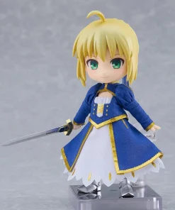 Fate/Grand Order - Saber/Altria Pendragon Nendoroid Doll: Good Smile Company