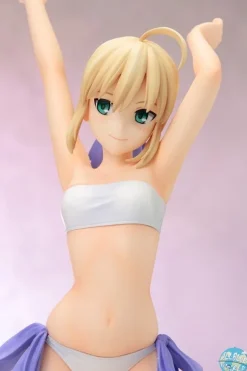 Fate/Hollow Ataraxia - Saber Statue / Swimsuit Version: Kotobukiya