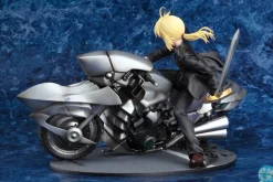 Fate/Zero - Saber & Saber Motored Cuirassier Statue: Good Smile Company