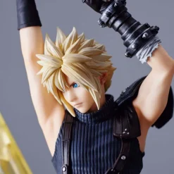 Final Fantasy VII Rebirth - Cloud Strife Statue: Square-Enix