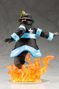 Fire Force - Shinra Kusakabe Statue / ARTFXJ - Glows in the Dark Bonus Edition: Kotobukiya