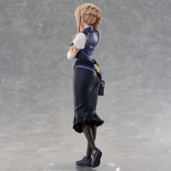 Goblin Slayer II - Guild Girl Receptionist Statue: Union Creative