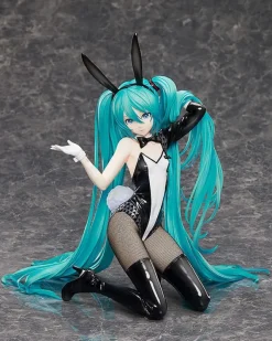 Hatsune Miku - Hatsune Miku Statue / Art by SanMuYYB - Bunny Version: FREEing