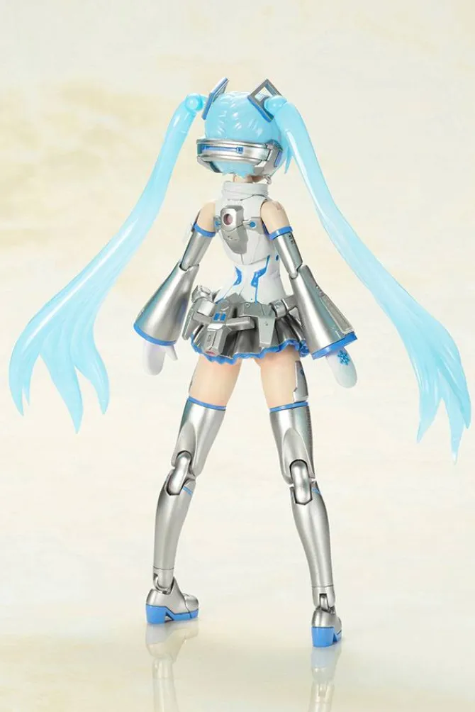 Hatsune Miku - Snow Miku Plastic Model Kit / Black Version: Kotobukiya