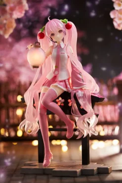 Hatsune Miku AMP - Sakura Miku Statue / Lantern Ver. Reissue: Taito Prize