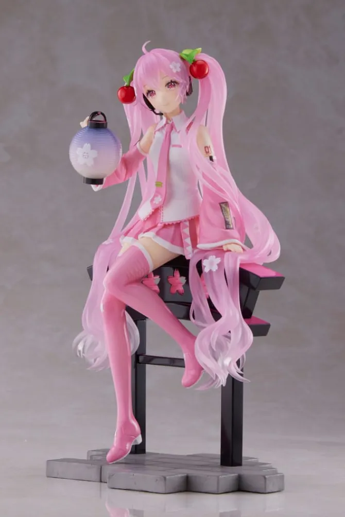 Hatsune Miku AMP - Sakura Miku Statue / Lantern Ver. Reissue: Taito Prize