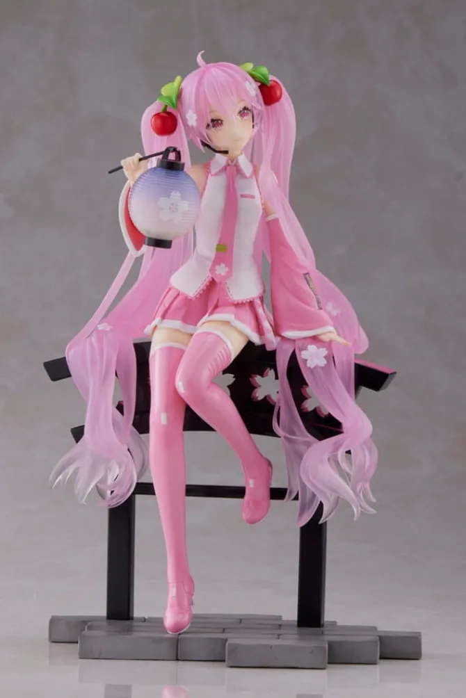 Hatsune Miku AMP - Sakura Miku Statue / Lantern Ver. Reissue: Taito Prize