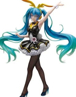 Hatsune Miku Project DIVA Arcade - Hatsune Miku Statue / My Dear Bunny Version: FREEing