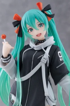 Hatsune Miku Wonderland - Hatsune Miku Statue / Fashion Punk Ver.: Taito Prize