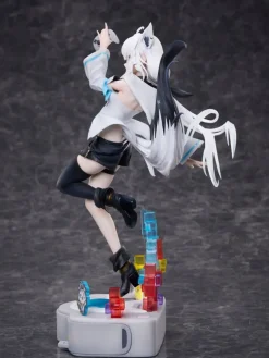 Hololive Production - Shirakami Fubuki Statue / We Are Gamers: Design COCO