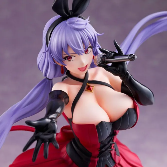 In/Spectre - Karin Nanase Statue: Union Creative