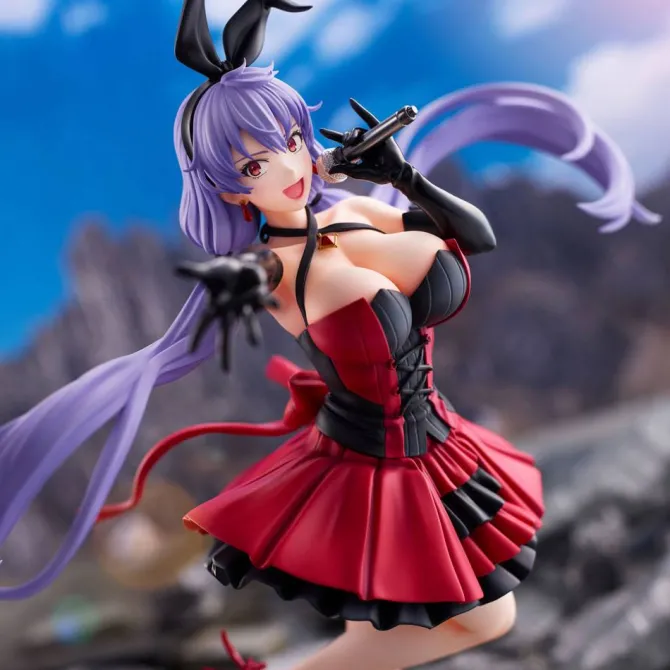 In/Spectre - Karin Nanase Statue: Union Creative