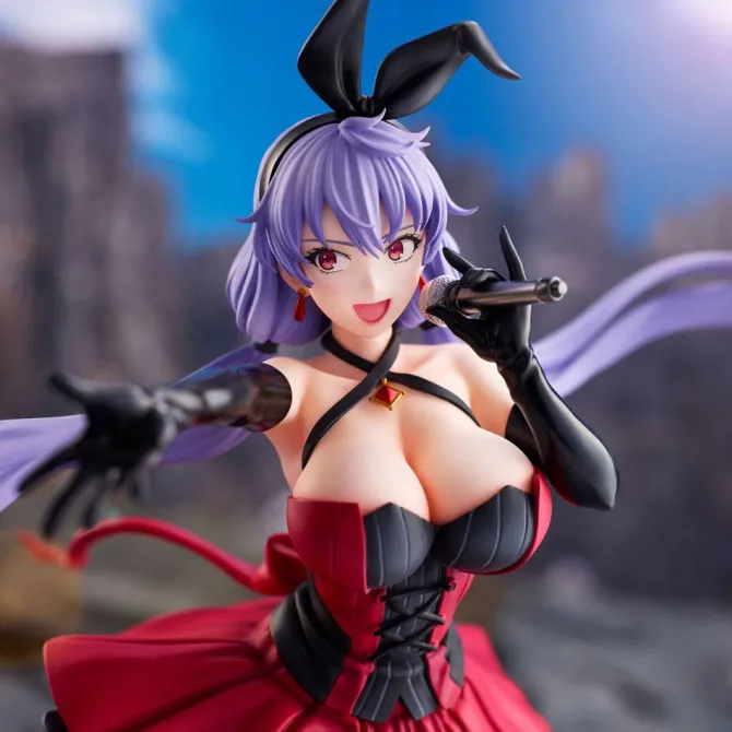 In/Spectre - Karin Nanase Statue: Union Creative