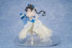 Is It Wrong to Try to Pick Up Girls in a Dungeon? - Hestia Statue: Furyu