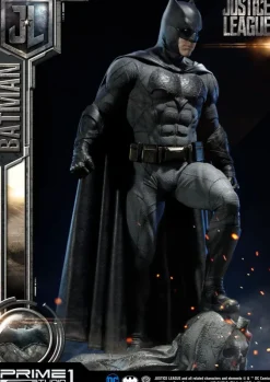 Justice League - Batman Statue: Prime 1 Studio