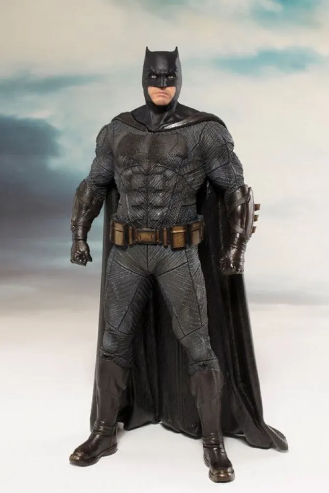 Justice League - Batman Statue / ARTFX+: Kotobukiya