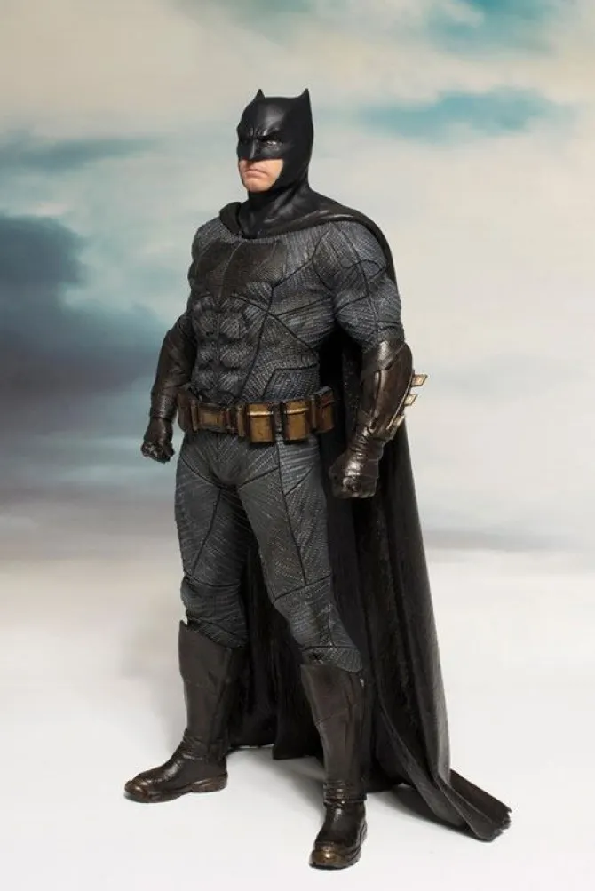 Justice League - Batman Statue / ARTFX+: Kotobukiya