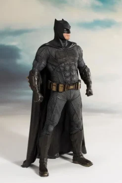 Justice League - Batman Statue / ARTFX+: Kotobukiya