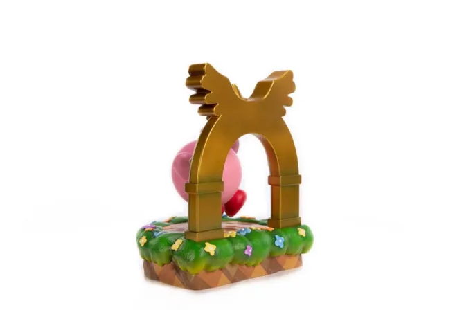 Kirby - Kirby and the Goal Door Statue: First 4 Figures
