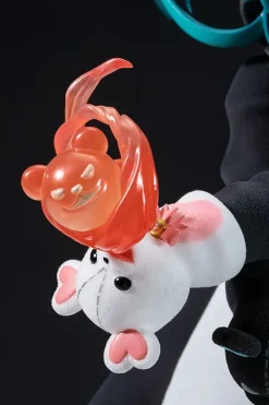 Kuma Kuma Kuma Bear Punch! - Yuna Statue: Kadokawa