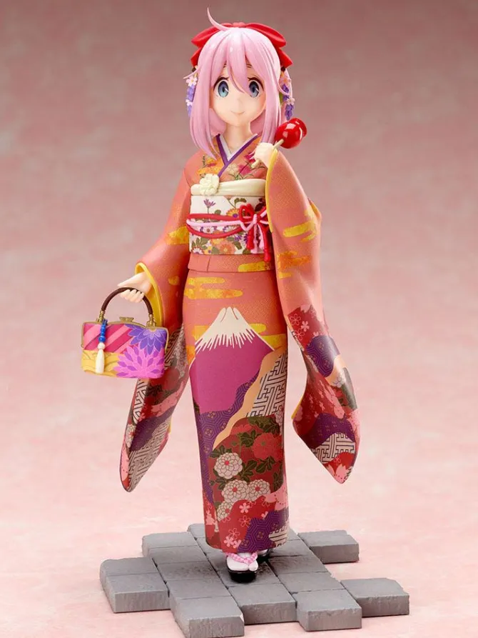 Laid-Back Camp - Nadeshiko Statue / Furisode Version: Furyu