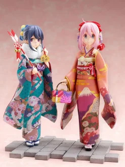 Laid-Back Camp - Nadeshiko Statue / Furisode Version: Furyu