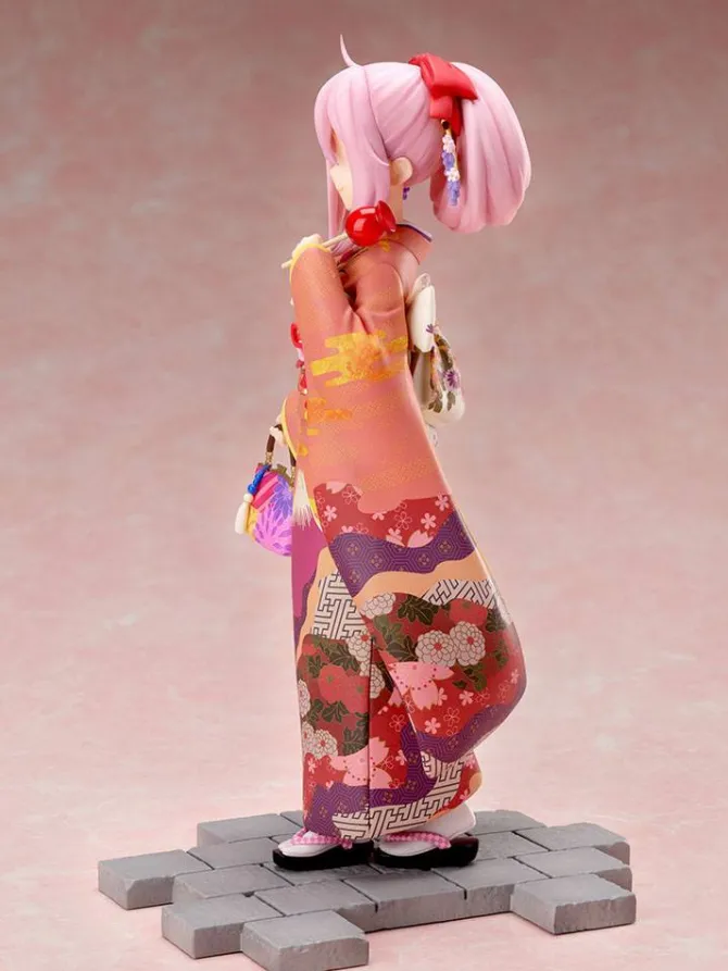 Laid-Back Camp - Nadeshiko Statue / Furisode Version: Furyu