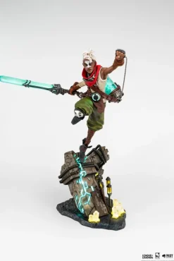League of Legends - Ekko Statue: Pure Arts