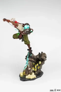 League of Legends - Ekko Statue: Pure Arts