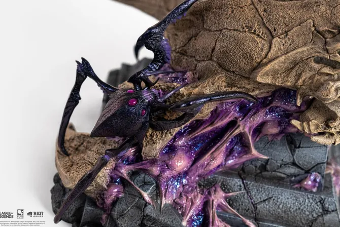 League of Legends - Kai'sa Statue: Pure Arts