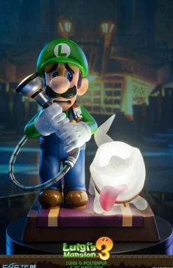 Luigi's Mansion 3 - Luigi & Polterpinscher Statue / Collector's Edition: First 4 Figures