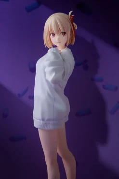 Lycoris Recoil - Chisato Nishikigi Statue / Oversized Sweatshirt Version: Phat!