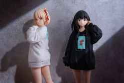 Lycoris Recoil - Chisato Nishikigi Statue / Oversized Sweatshirt Version: Phat!